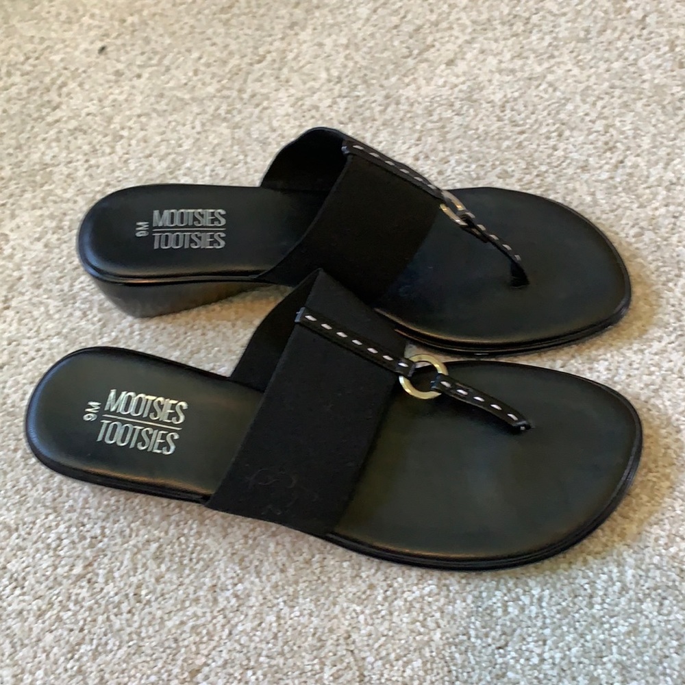 MOZENA SANDALS